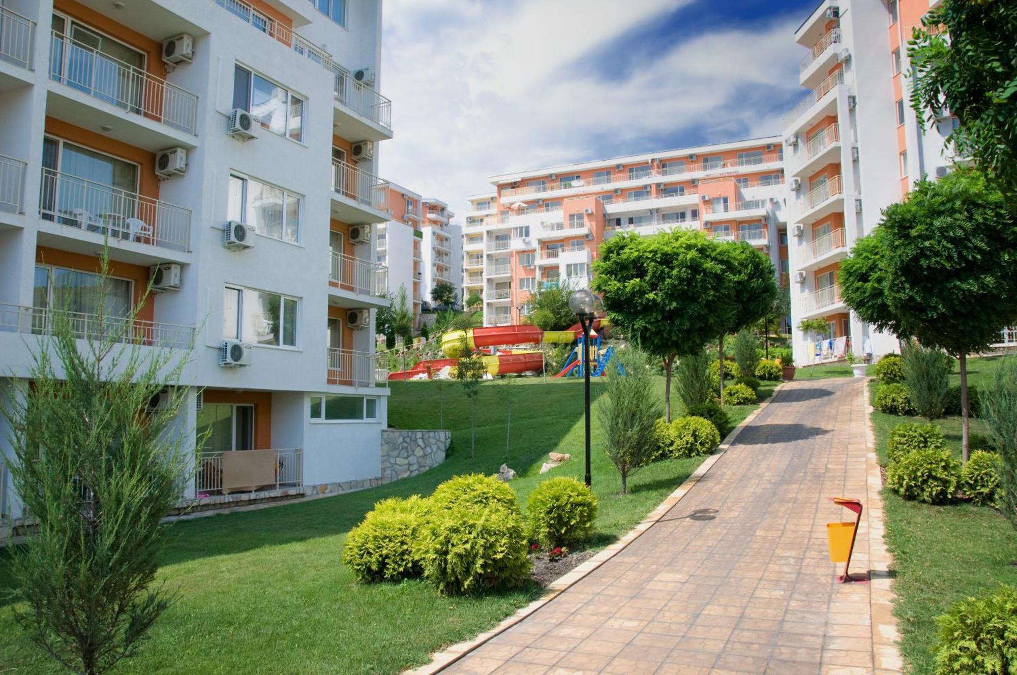 Crown And Imperial Apartments Sveti Vlas Extérieur photo